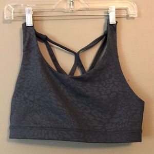 NWT - gray leopard athletic sports bra Old Navy sz L